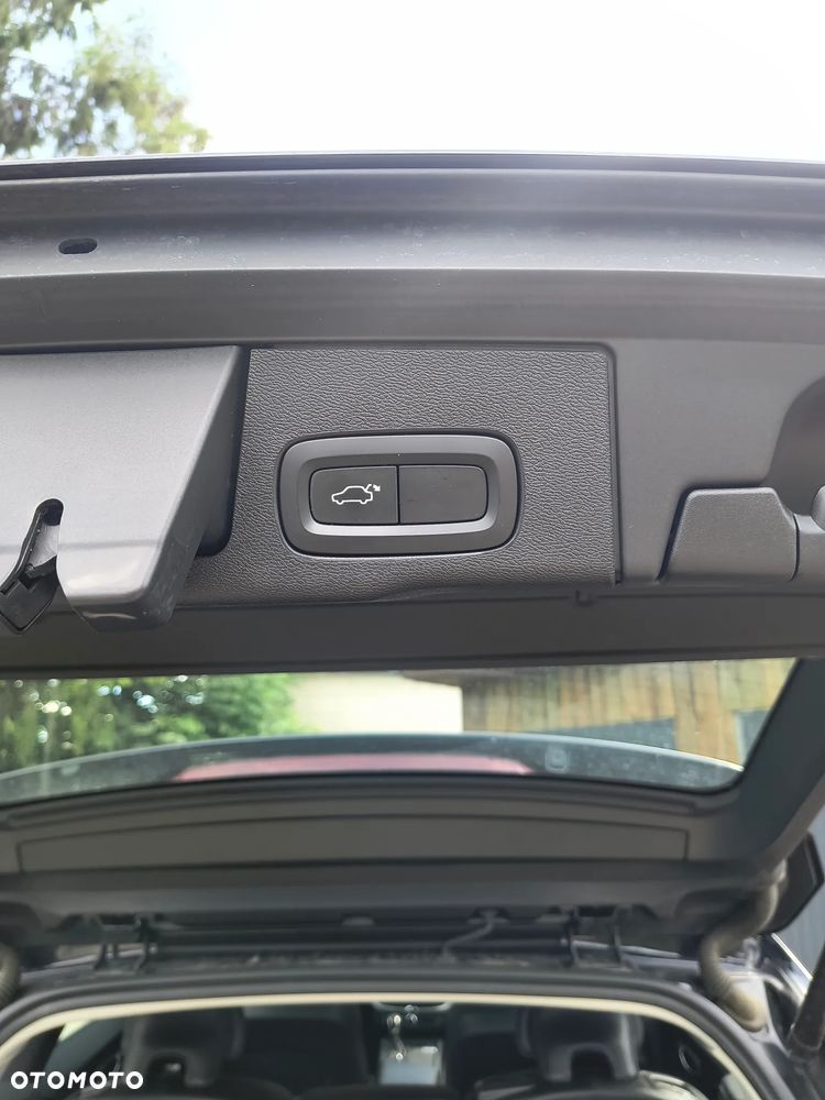 Volvo XC 60 D3 Momentum - 9