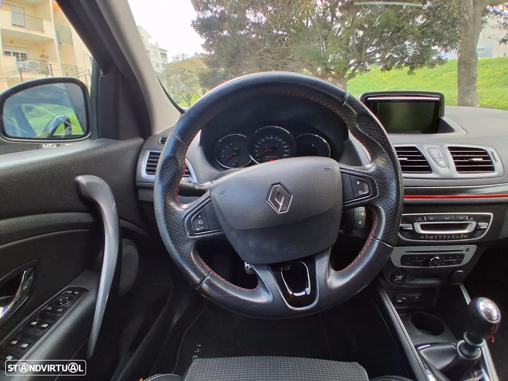 Renault Mégane Sport Tourer 1.5 dCi GT Line SS - 16