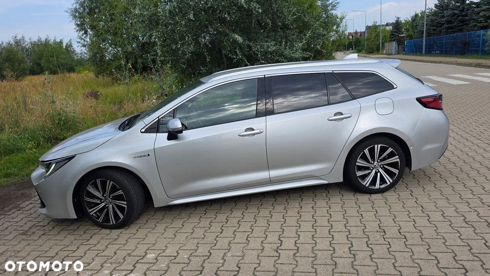 Toyota Corolla - 4