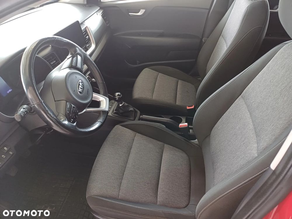 Kia Stonic 1.2 M - 10