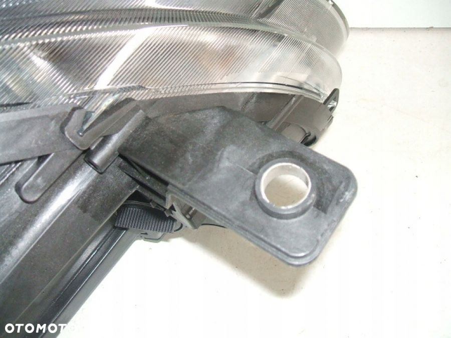 ALFA ROMEO GIULIETTA VELOCE CARBON LAMPA lewa reflektor 00505387790 - 6