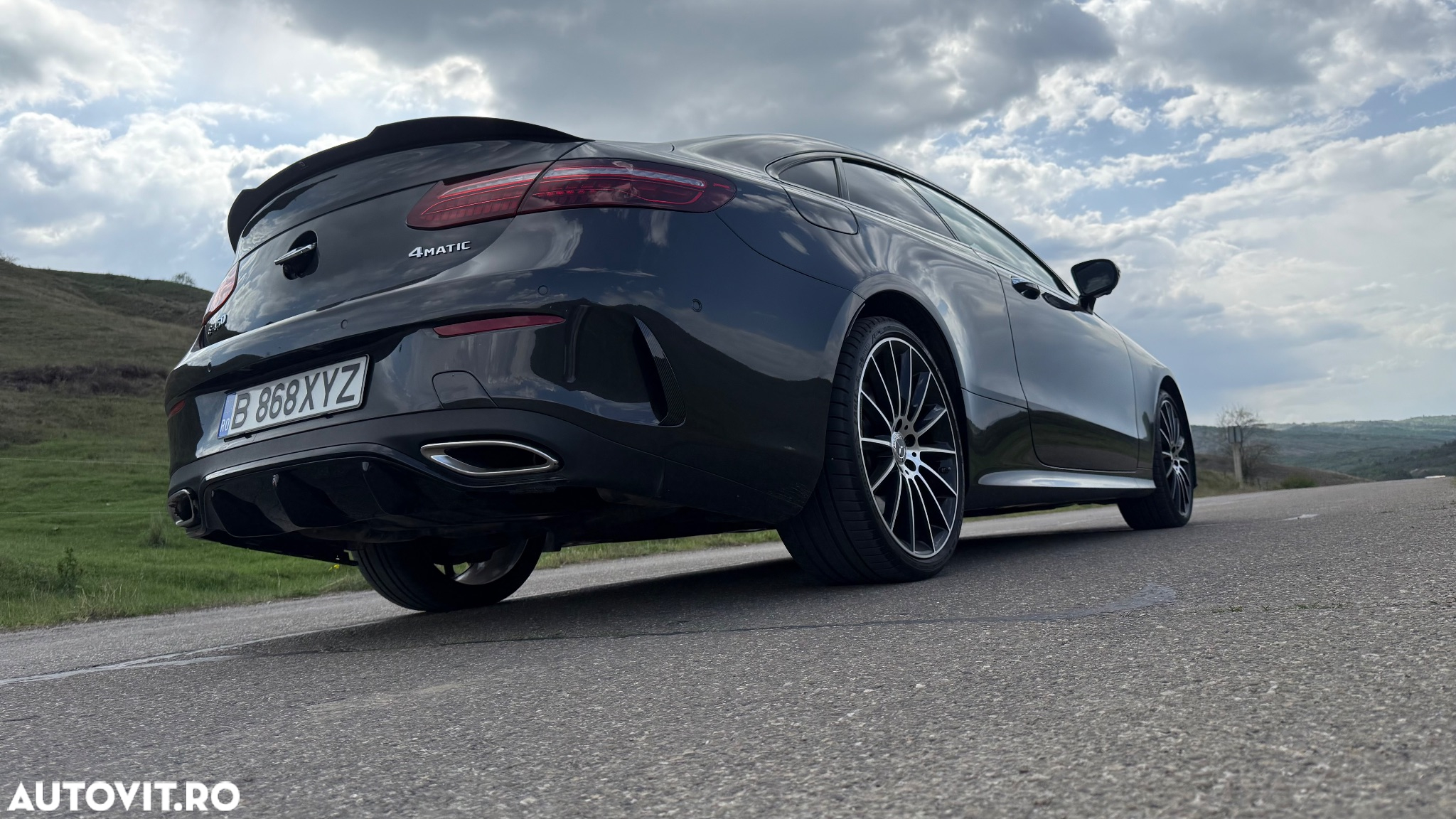 Mercedes-Benz E - 5