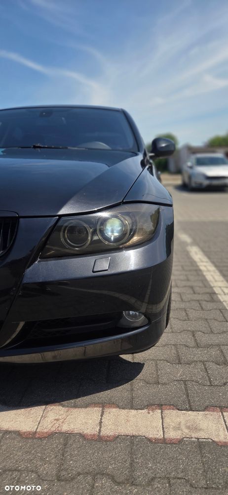 BMW Seria 3 320d - 2