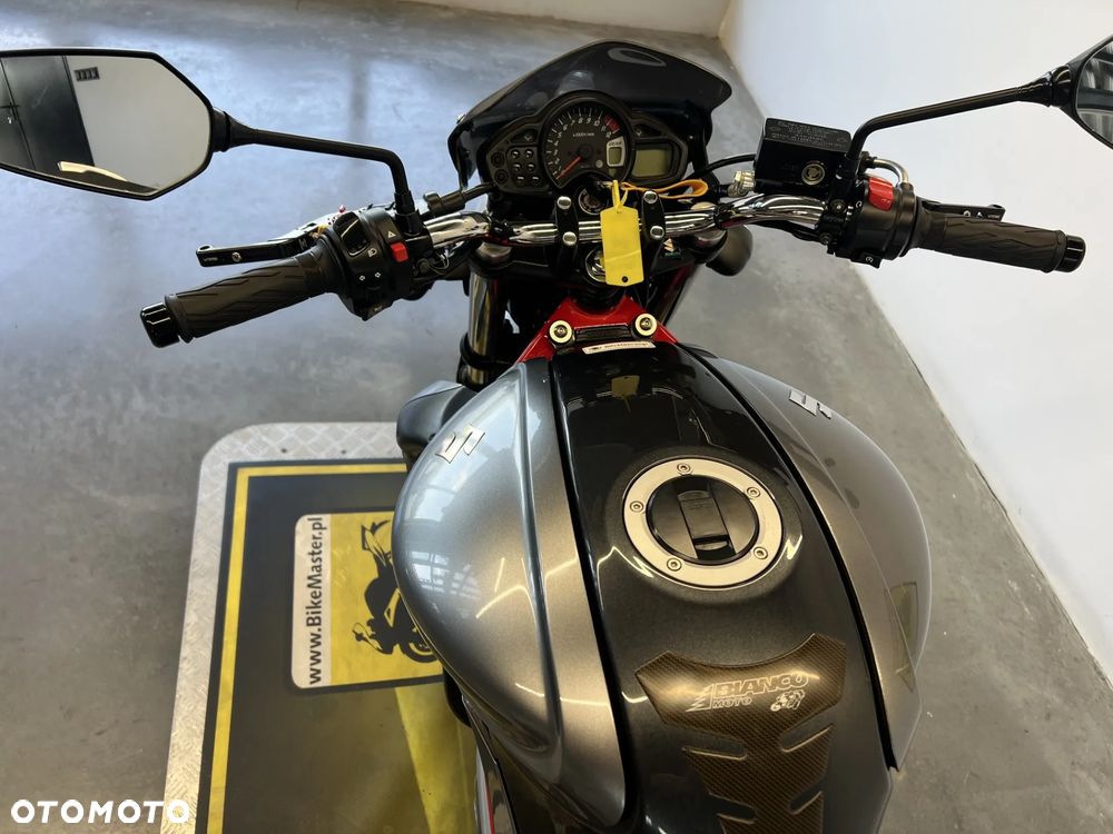 Suzuki Gladius - 18