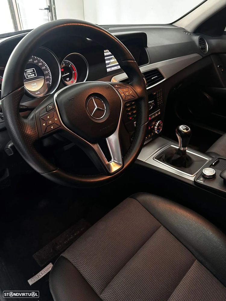 Mercedes-Benz C 220 CDi Avantgarde BE - 2