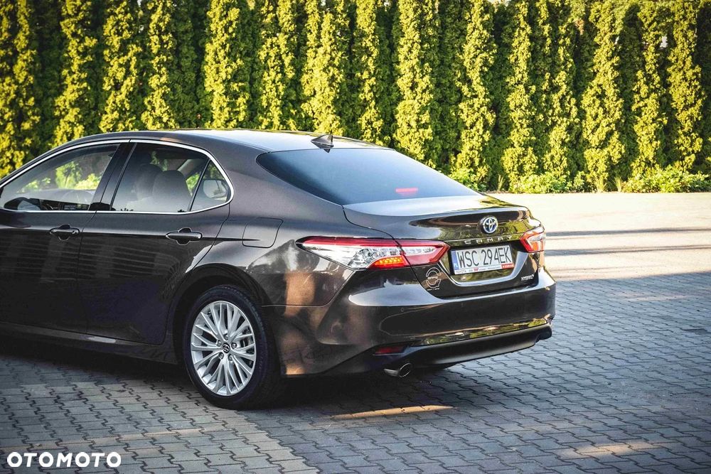 Toyota Camry 2.5 Hybrid Executive CVT - 5