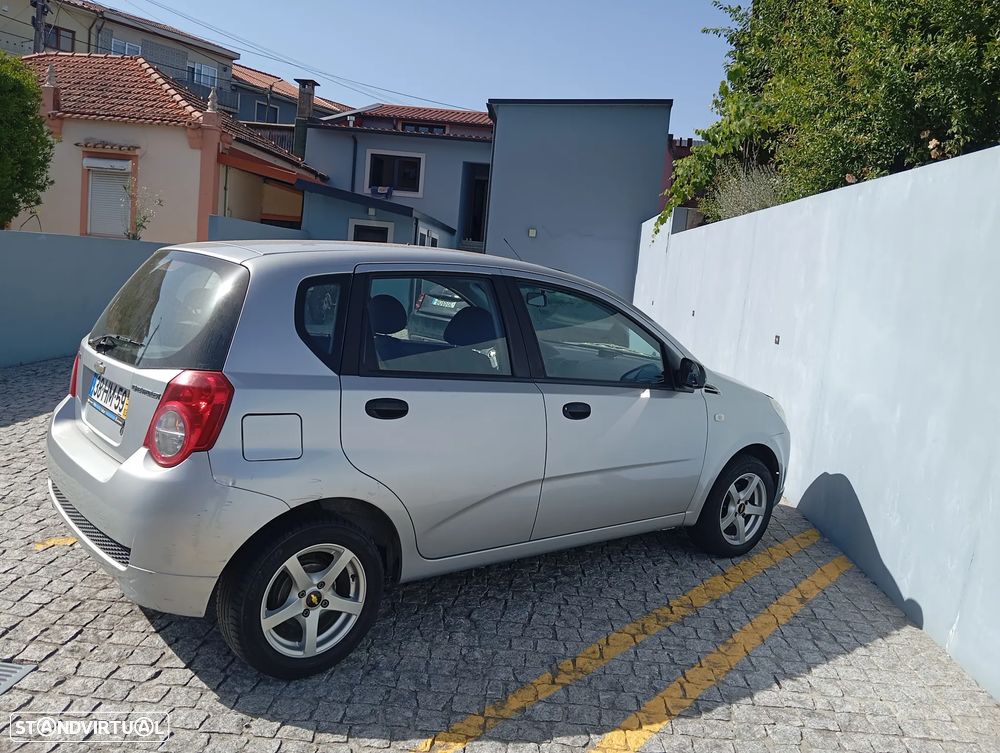 Chevrolet Aveo 1.2 L - 4