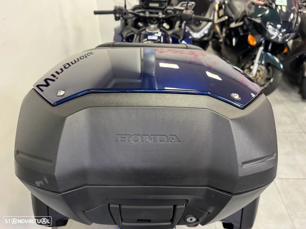 Honda NT 1100 - 8