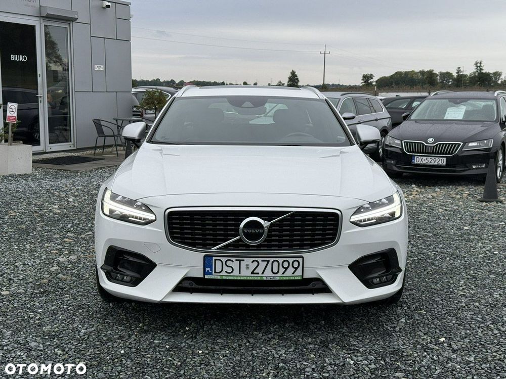Volvo V90 D4 R-Design - 2