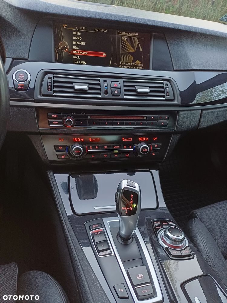BMW Seria 5 520d - 11