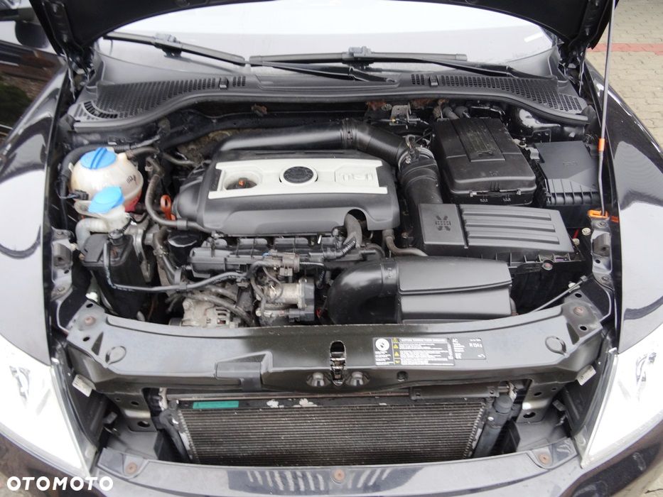 Skoda Octavia 1.8 TSI Elegance DSG - 25