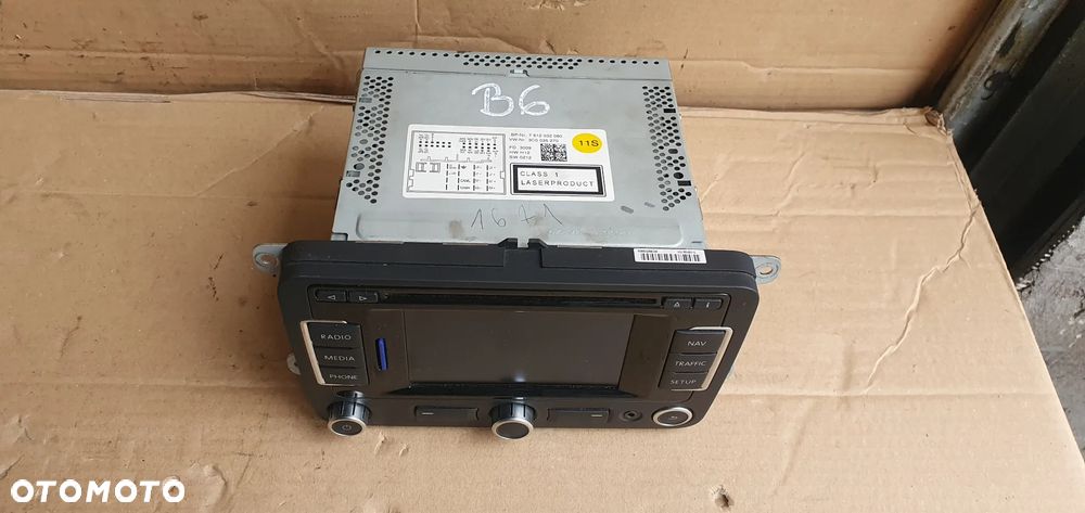 Radio radioodtwarzacz fabryczne VW Passat B6 3C0035270 - 2