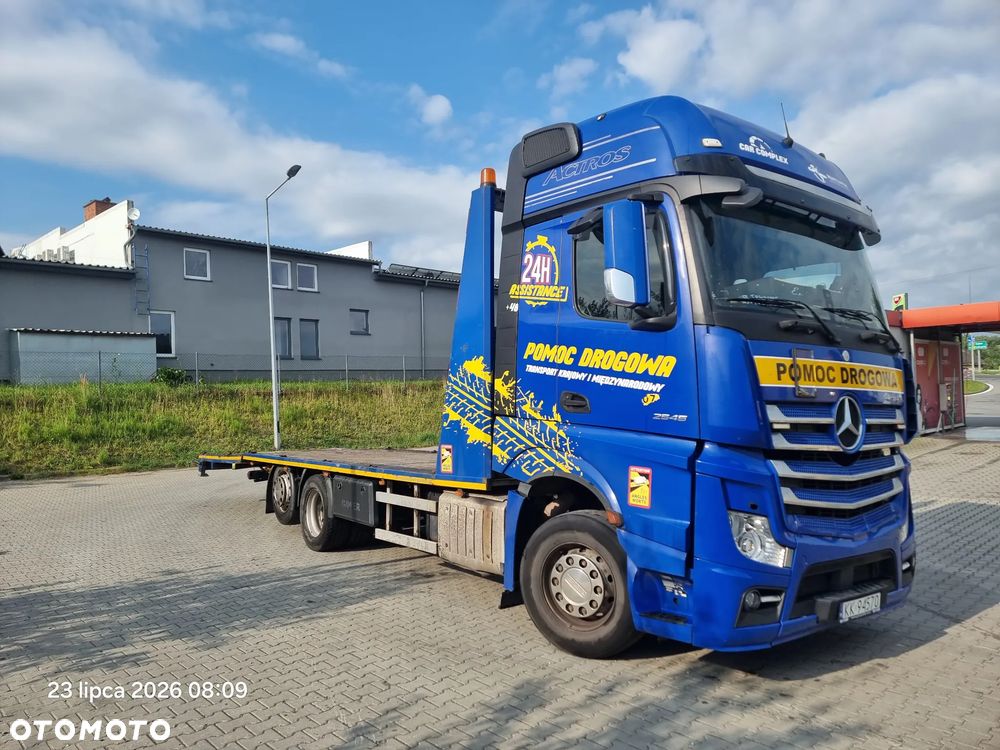 Mercedes-Benz Actros - 1