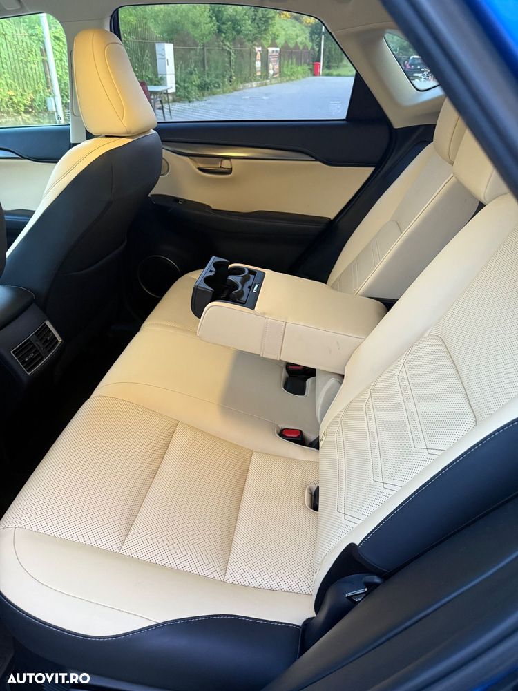 Lexus Seria NX 300h AWD Executive Plus - 22