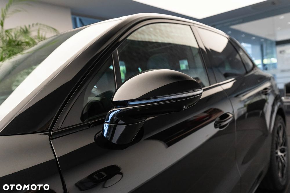 Porsche Cayenne Black Edition - 38