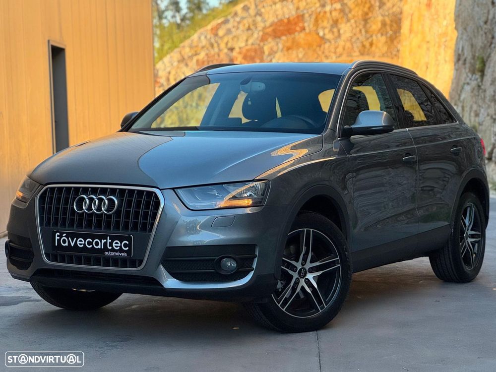 Audi Q3 2.0 TDi Business Line - 40
