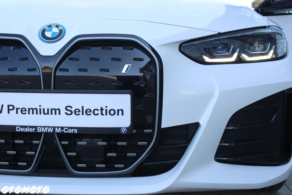 BMW i4 80.7kWh eDrive 35 M Sport - 11