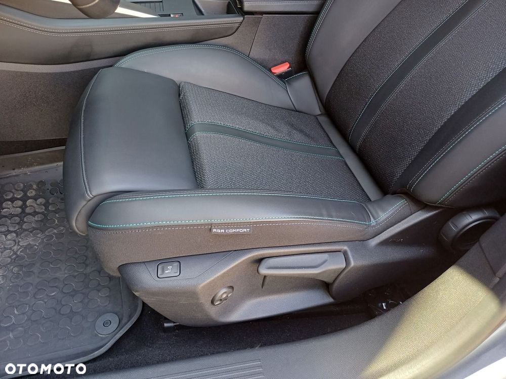 Peugeot 308 - 16