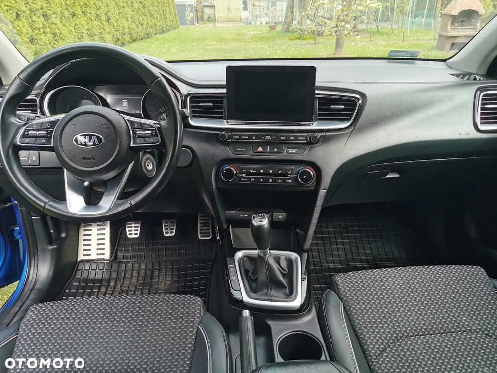 Kia Ceed 1.4 T-GDI L Business Line Plus - 18