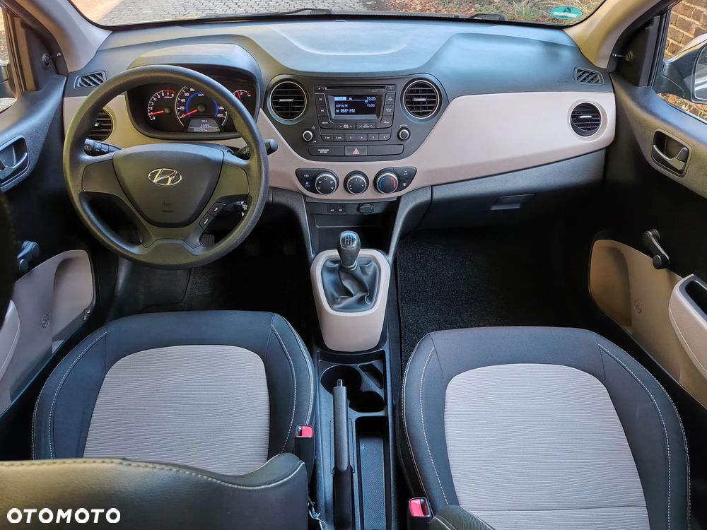 Hyundai i10 - 17