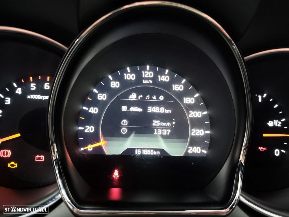 Kia Ceed SW 1.6 CRDi GT Line - 17