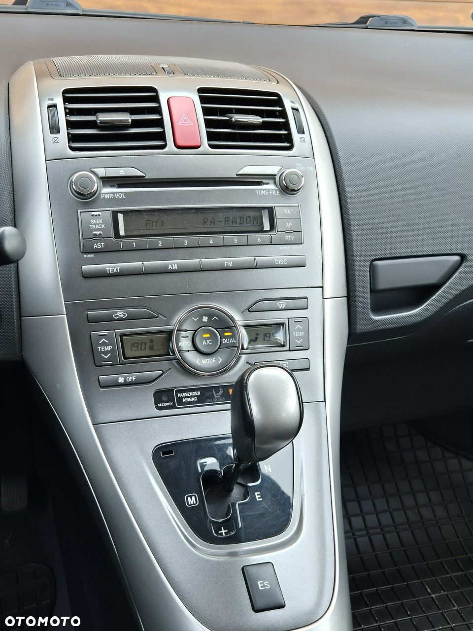Toyota Auris - 19