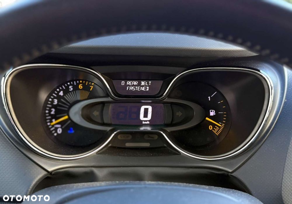 Renault Captur - 4