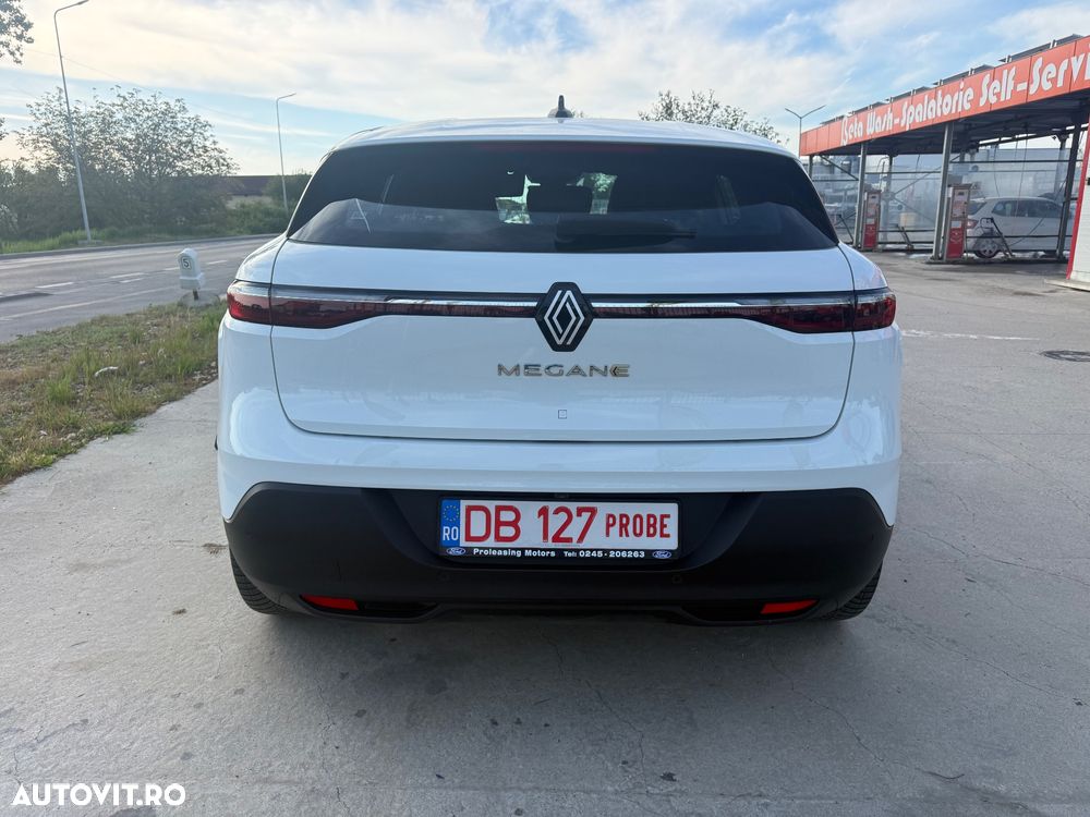 Renault Megane E-TECH 60 kWh 130 CP Evolution - 11