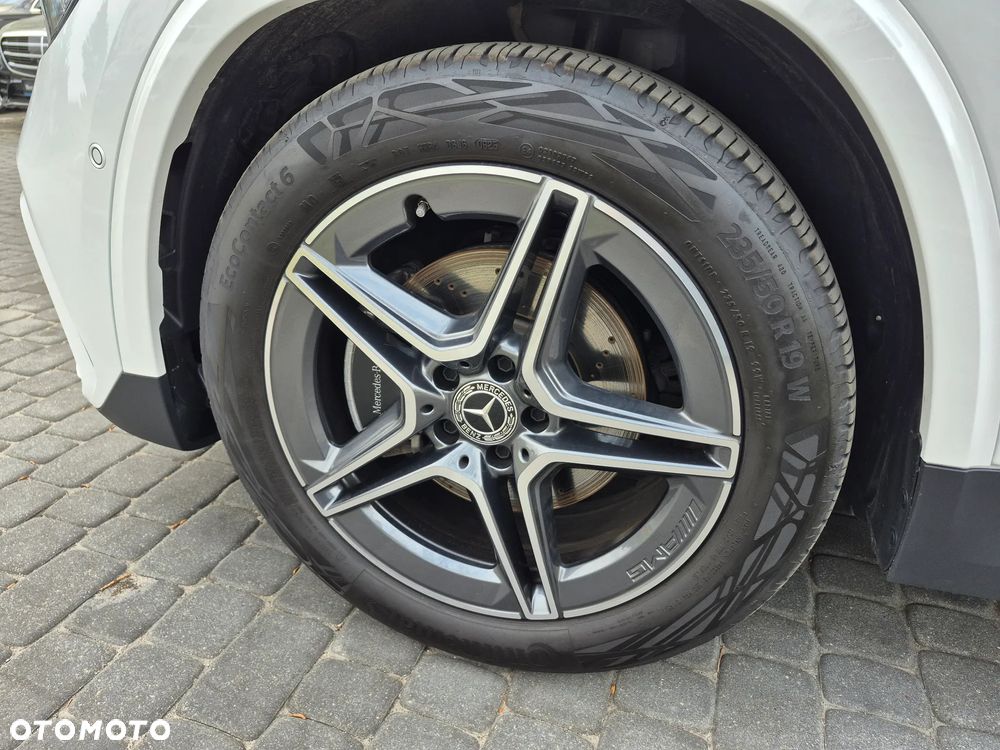 Mercedes-Benz GLA 200 AMG Line - 8