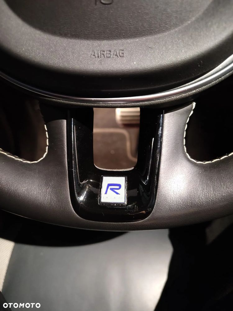 Volvo S60 T4 R-Design - 22