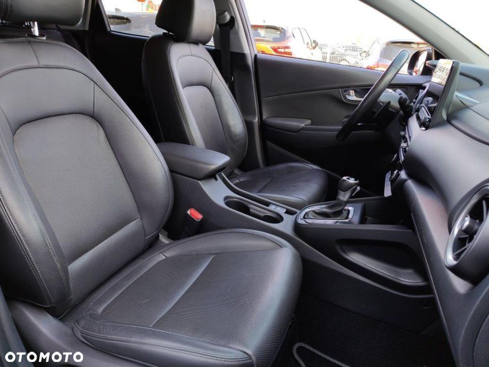 Hyundai Kona - 24