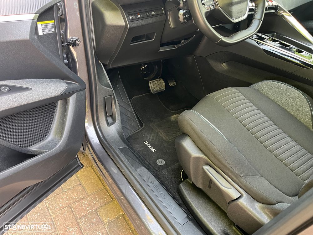 Peugeot 3008 1.6 Hybrid Active Pack e-EAT8 - 20