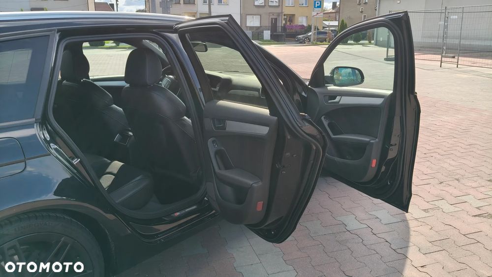 Audi A4 Avant 3.2 FSI quattro tiptronic S line Sportpaket (plus) - 10