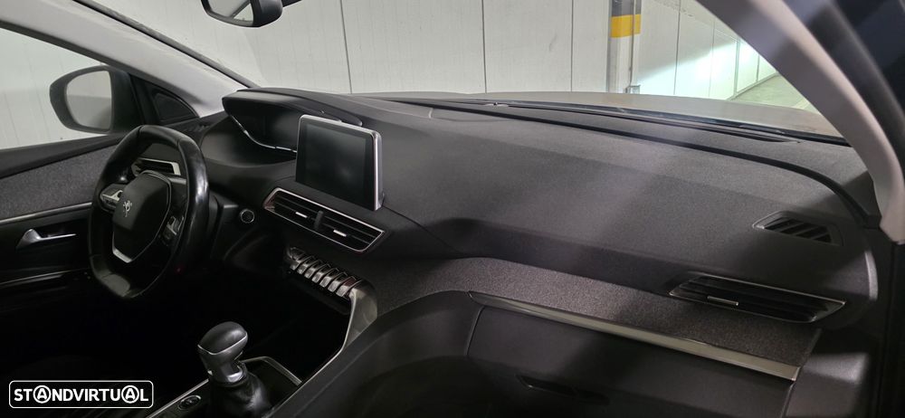 Peugeot 5008 BlueHDI 130 Allure Pack - 13