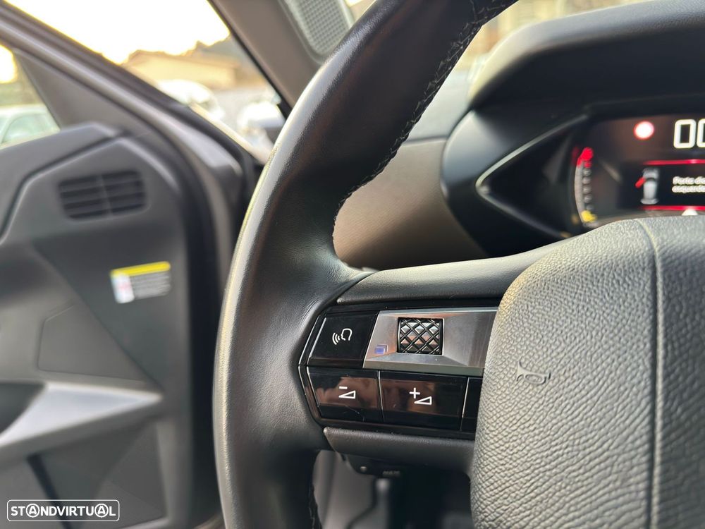 DS DS3 Crossback 1.2 PureTech Performance Line - 19