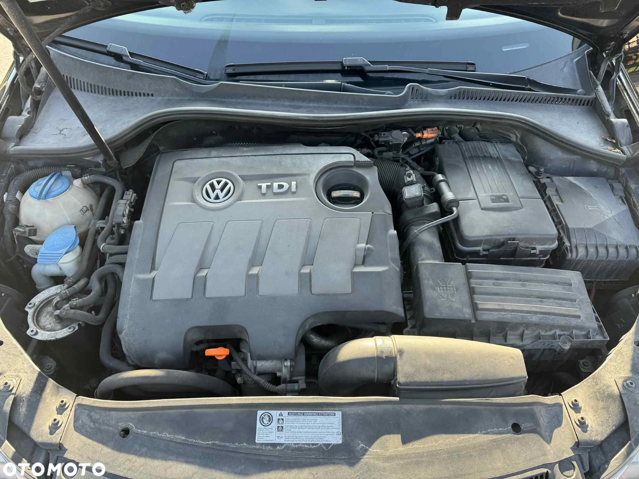 Volkswagen Golf VI 1.6 TDI Trendline - 14