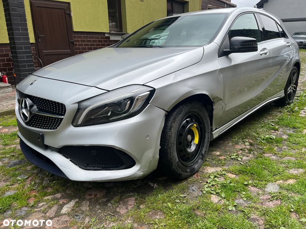 Mercedes-Benz Klasa A 160 AMG Line - 10