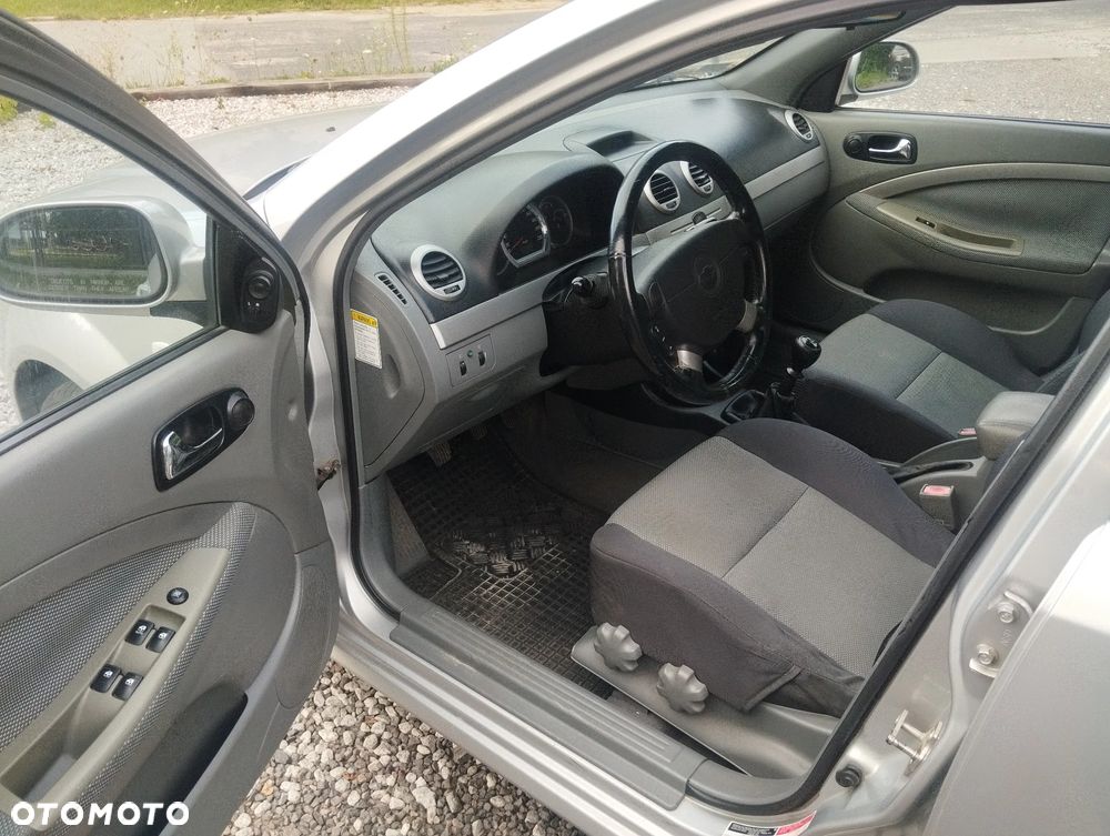 Chevrolet Nubira 1.8 CDX - 5
