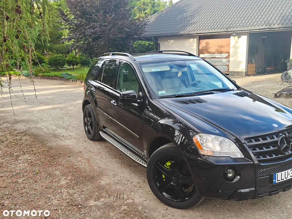 Mercedes-Benz ML - 2
