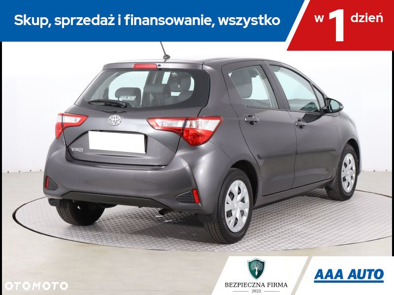 Toyota Yaris - 6