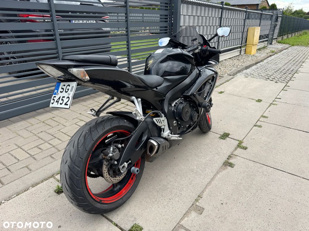 Suzuki GSX-R - 2