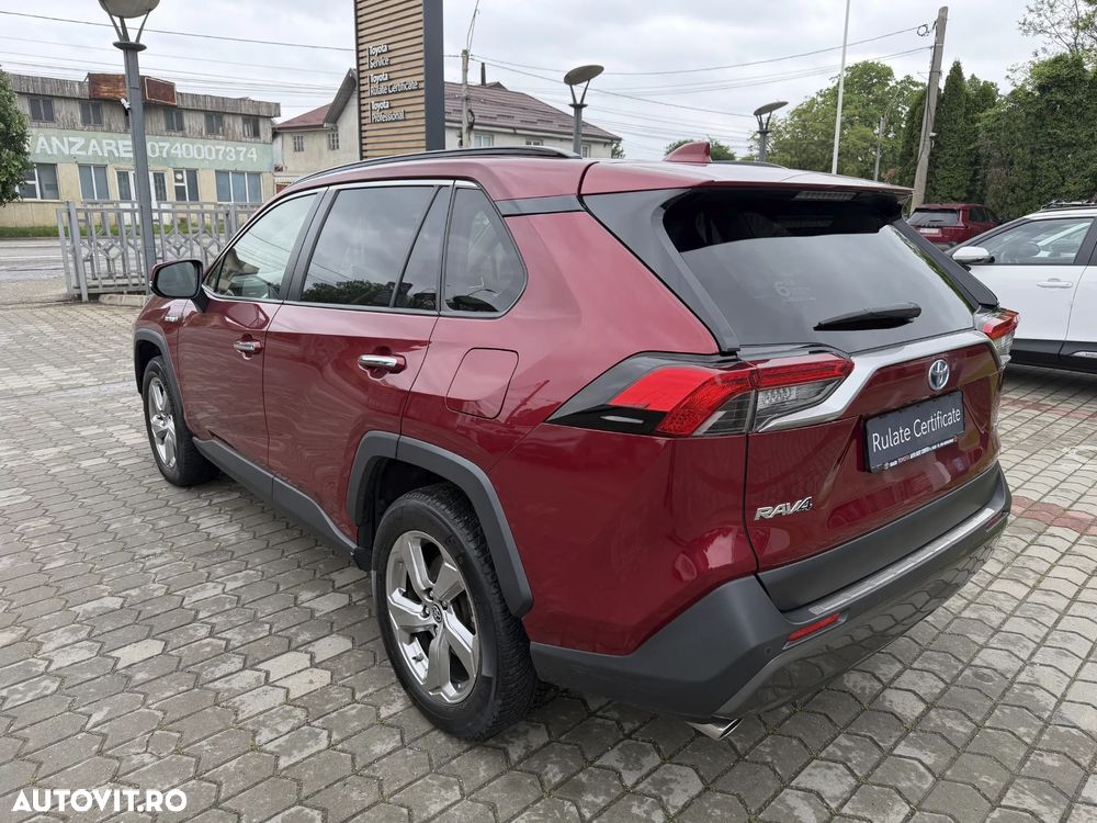 Toyota RAV4 2.5 VVT-iE 4x4 Luxury Plus - 4