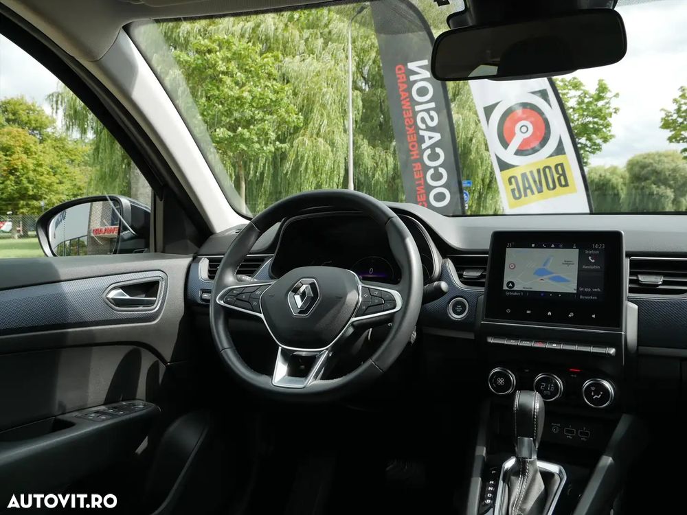 Renault Arkana E-TECH 145 Evolution - 12