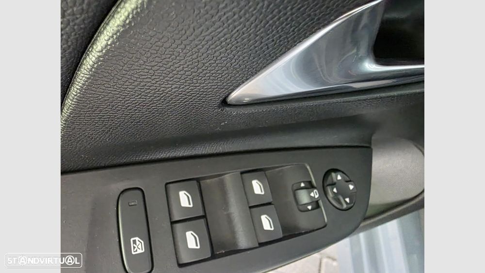 Opel Corsa 1.2 T GS - 12