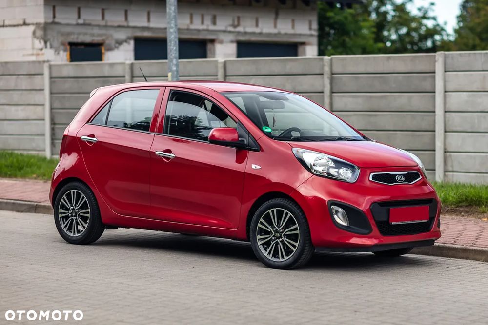 Kia Picanto 1.0 Dream Team Edition - 4