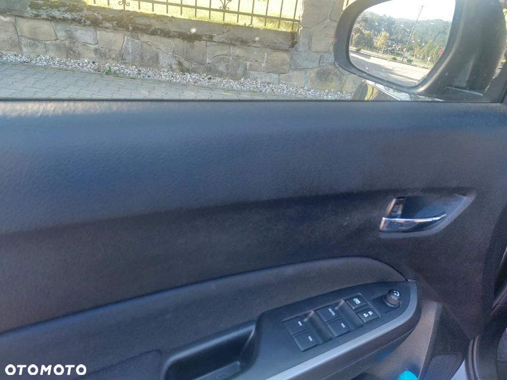 Suzuki Vitara 1.4 Boosterjet SHVS Premium 4WD - 27