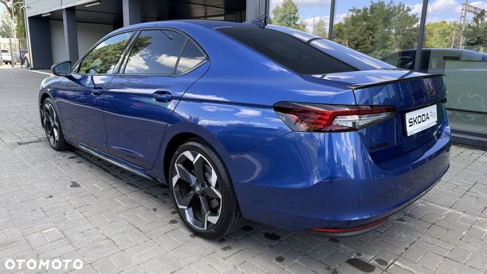 Skoda Superb 2.0 TSI Sportline DSG - 11