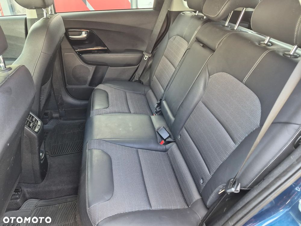 Kia Niro - 27