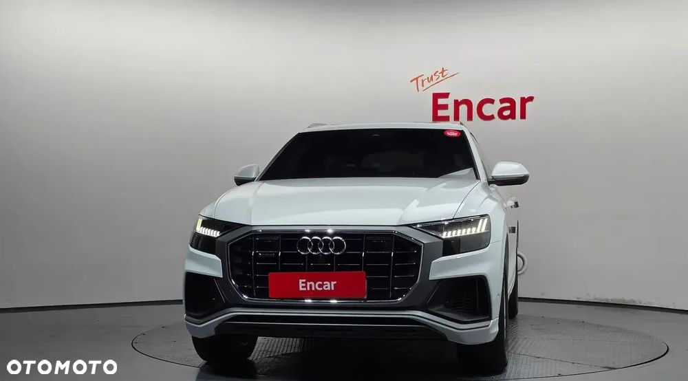Audi Q8 - 3
