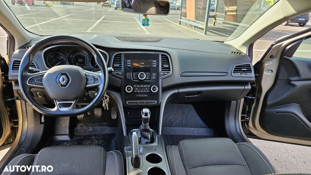 Renault Megane Estate TCe GPF Zen - 1